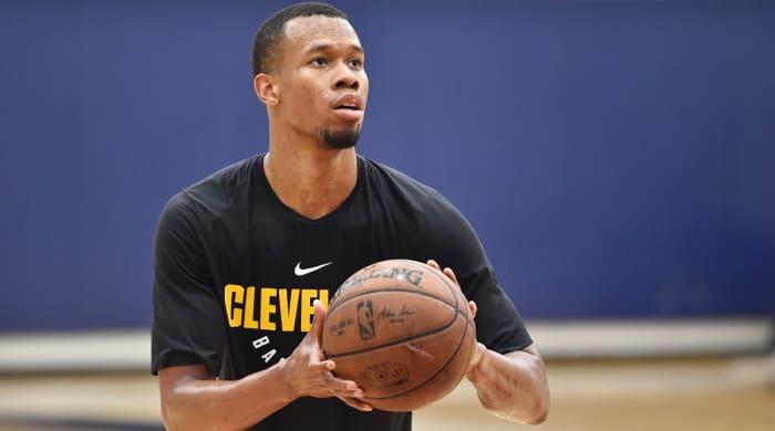 rodney_hood_shooting_alone_in_the_gym.jpg